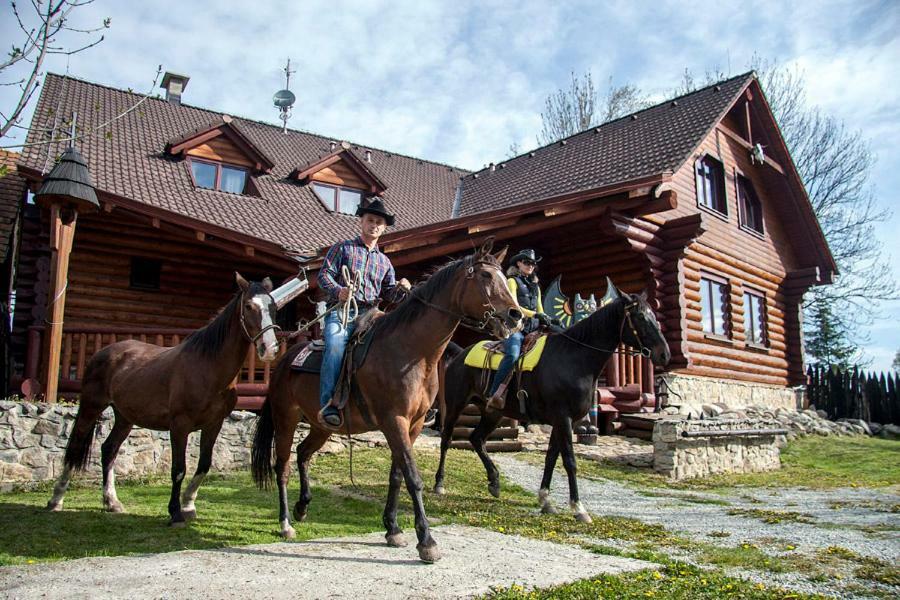 Villa Zrub Benango Mengusovce Exterior foto